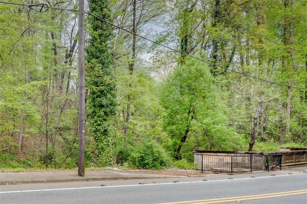 4276 Wieuca Road Northeast Atlanta, GA 30342 - Photo 3 of 27