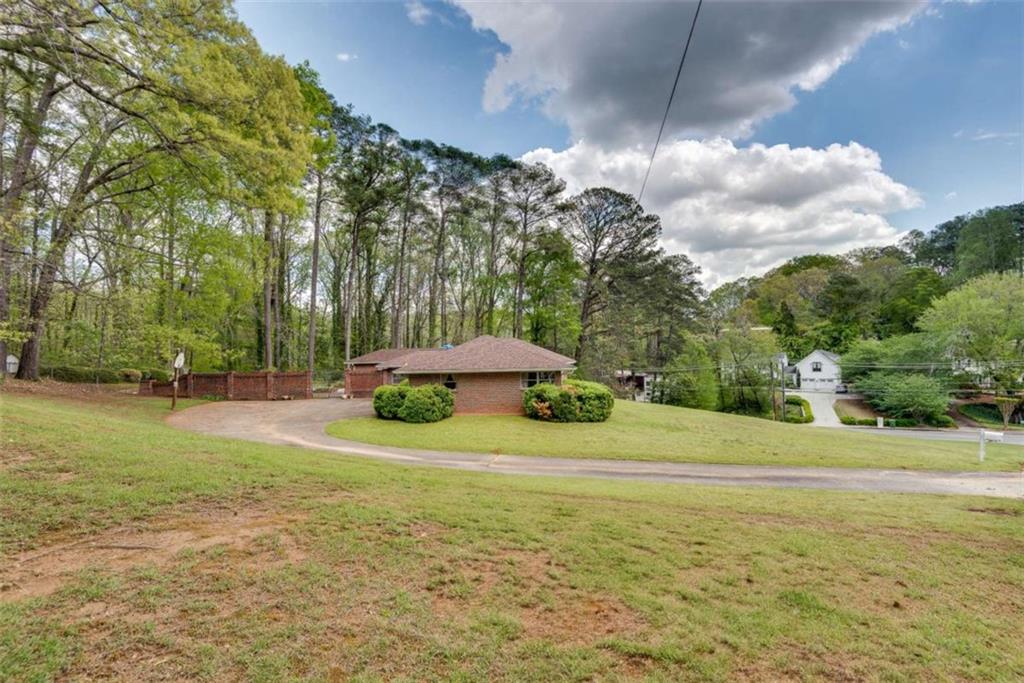 4276 Wieuca Road Northeast Atlanta, GA 30342 - Photo 8 of 27