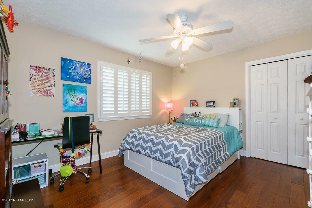 700 Lincoln Road Neptune Beach, FL 32266 - Photo 17 of 26 082