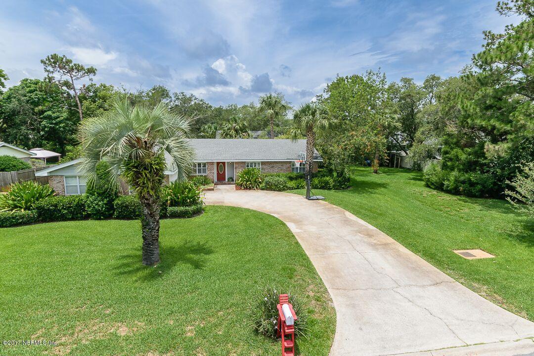 700 Lincoln Road Neptune Beach, FL 32266 - Photo 2 of 26 067