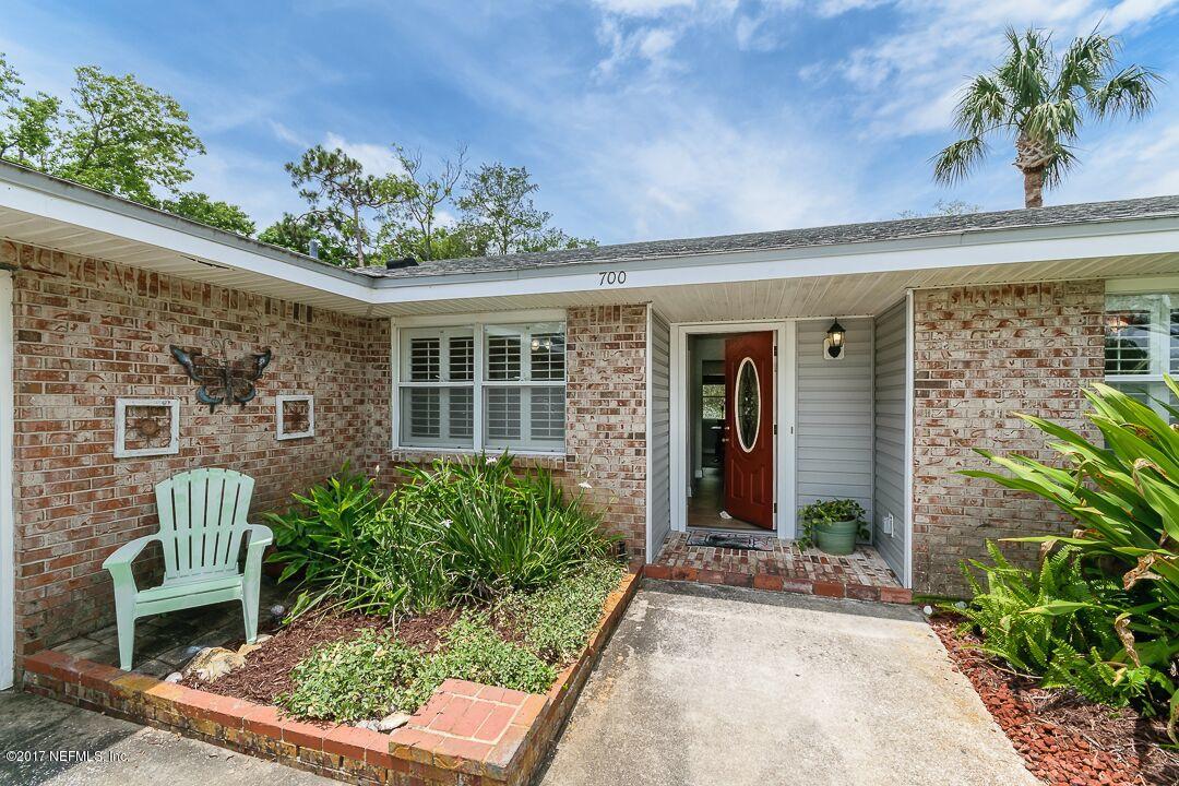 700 Lincoln Road Neptune Beach, FL 32266 - Photo 4 of 26 069