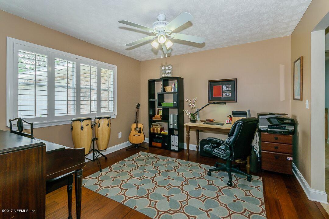 700 Lincoln Road Neptune Beach, FL 32266 - Photo 6 of 26 071