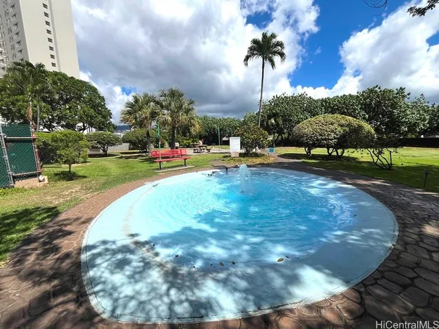 $2,300 | 55 South Kukui Street, Unit D1608, Honolulu, HI 96817