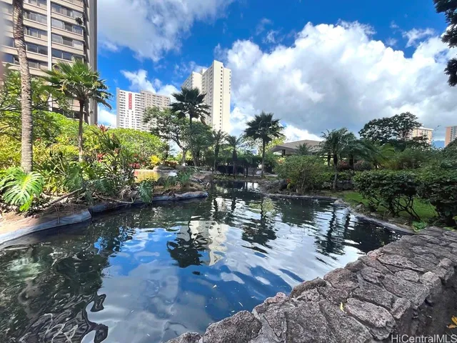 $2,300 | 55 South Kukui Street, Unit D1608, Honolulu, HI 96817