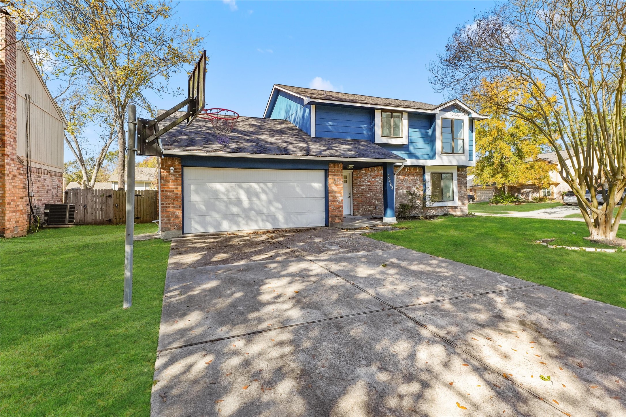 3223 Deer Valley Drive Spring, TX 77373 - Photo 2 of 25 a front view of house with yard