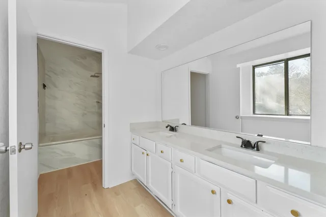 $2,000 | 3223 Deer Valley Drive, Spring, TX 77373