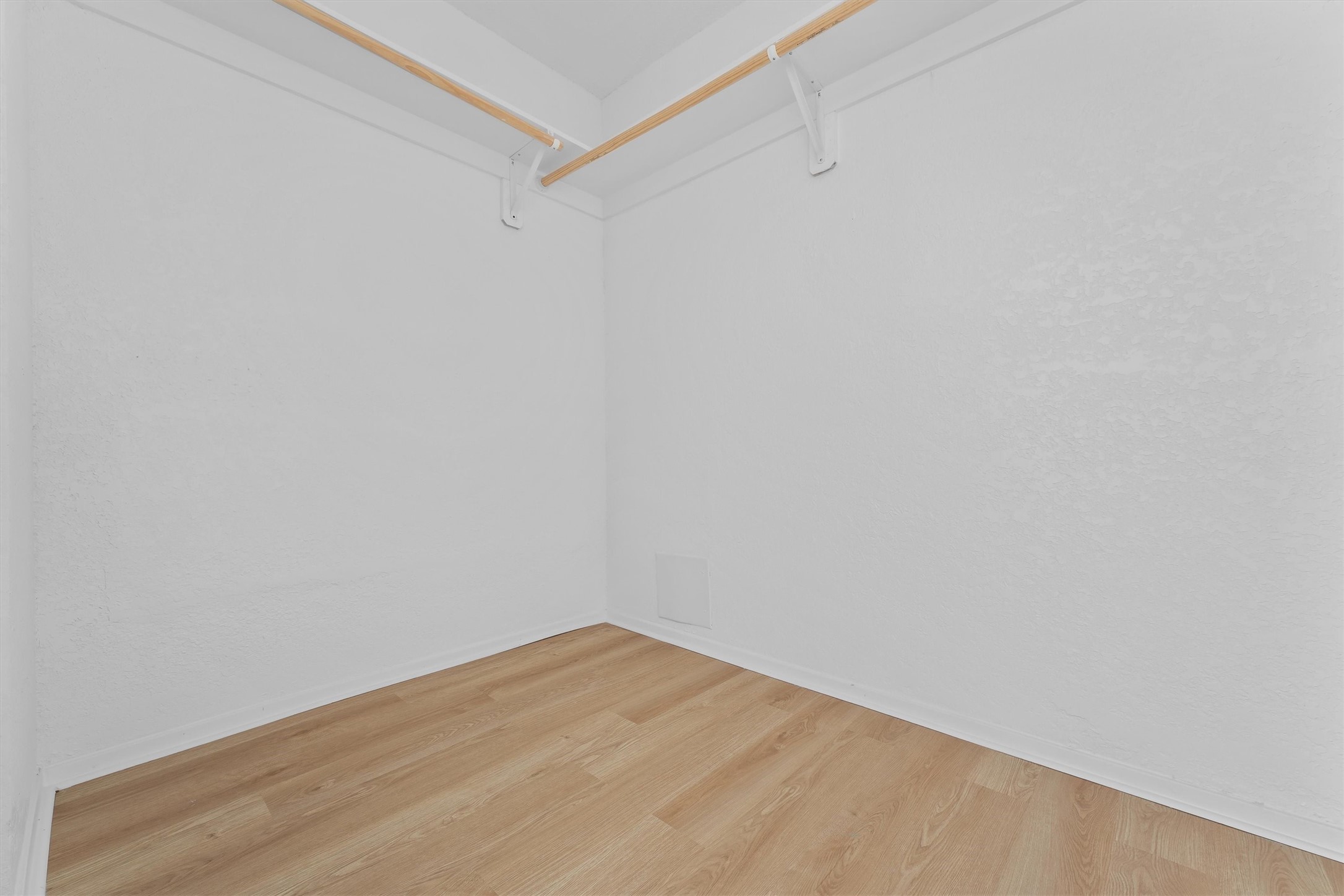 3223 Deer Valley Drive Spring, TX 77373 - Photo 22 of 25 a view of an empty room