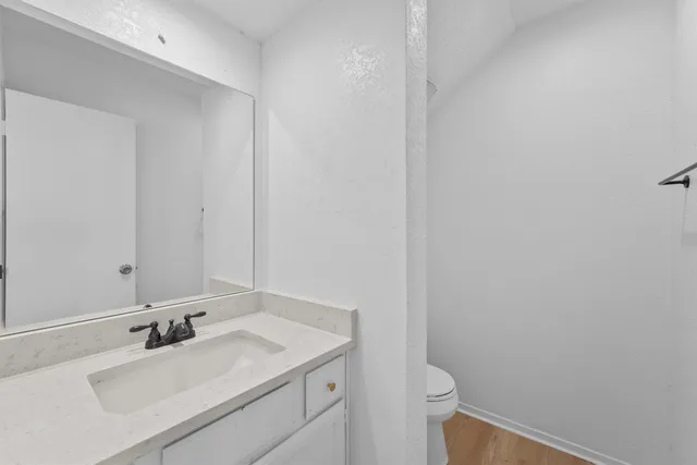 $2,000 | 3223 Deer Valley Drive, Spring, TX 77373