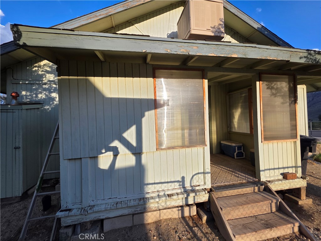 14055 Palm Street Cabazon, CA 92230 - Photo 5 of 22