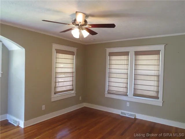 $1,350 | 1306 Indiana Avenue, New Albany, IN 47150