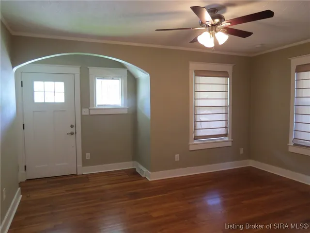 $1,350 | 1306 Indiana Avenue, New Albany, IN 47150