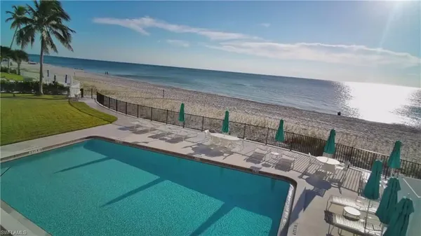 $9,500 | 1977 Gulf Shore Boulevard North, Unit 204, Naples, FL 34102