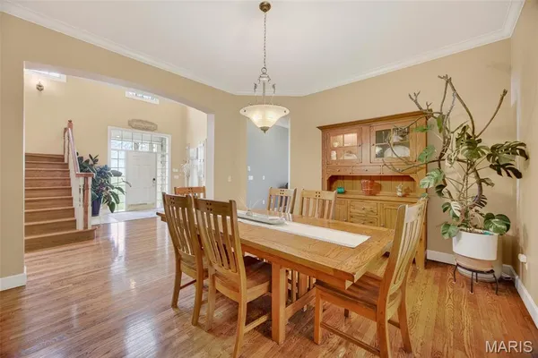 $1,024,000 | 16495 Pecan Drive, Lebanon, MO 65536
