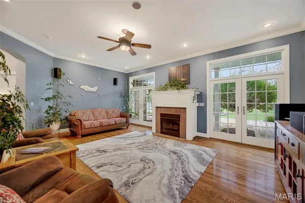 $1,024,000 | 16495 Pecan Drive, Lebanon, MO 65536