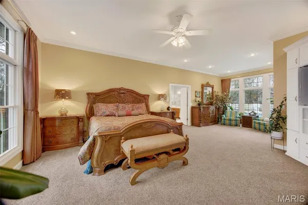 $1,024,000 | 16495 Pecan Drive, Lebanon, MO 65536