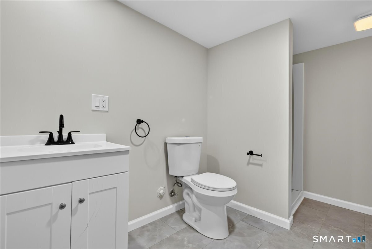 5 Lynmot Road Hamden, CT 06514 - Photo 27 of 33