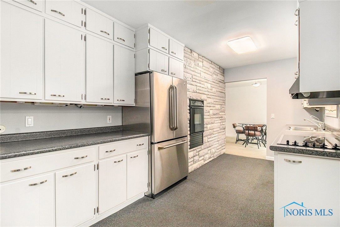 5610 Flanders Road Toledo, OH 43623 - Photo 12 of 35 Gallery Image 12