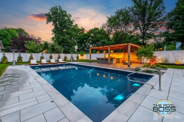 $1,320,000 | 56 Philo Boulevard, Edison, NJ 08837