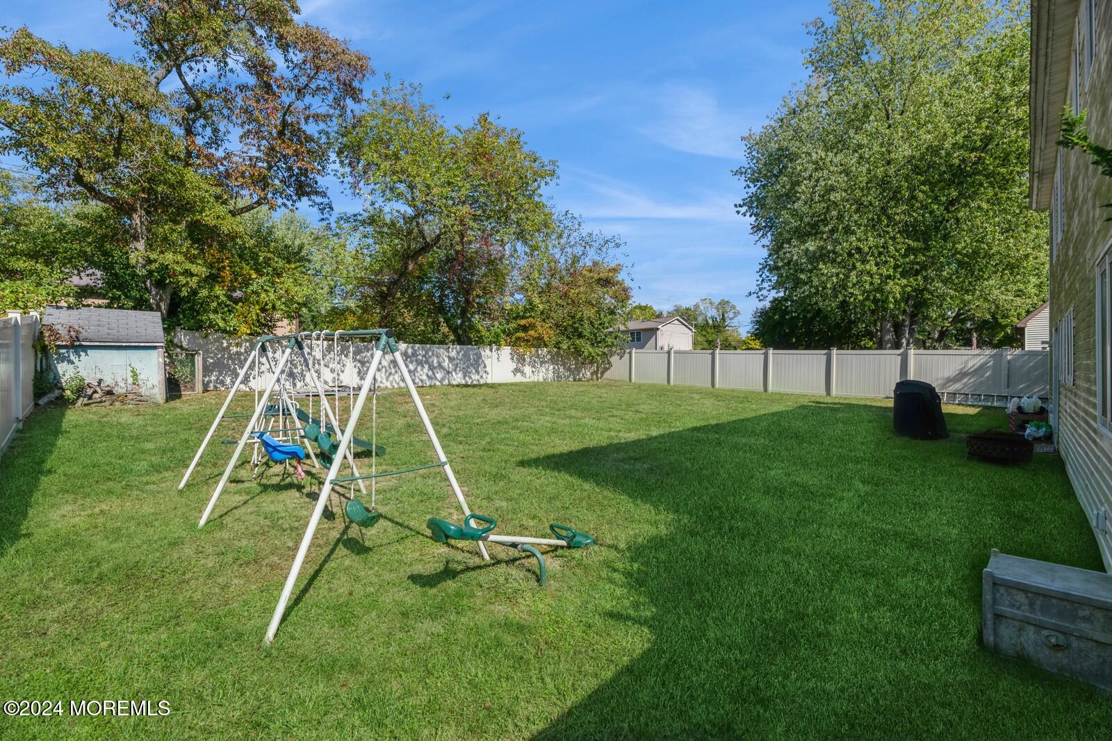 28 Quail Road Jackson, NJ 08527 - Photo 15 of 16 Fully Fenced