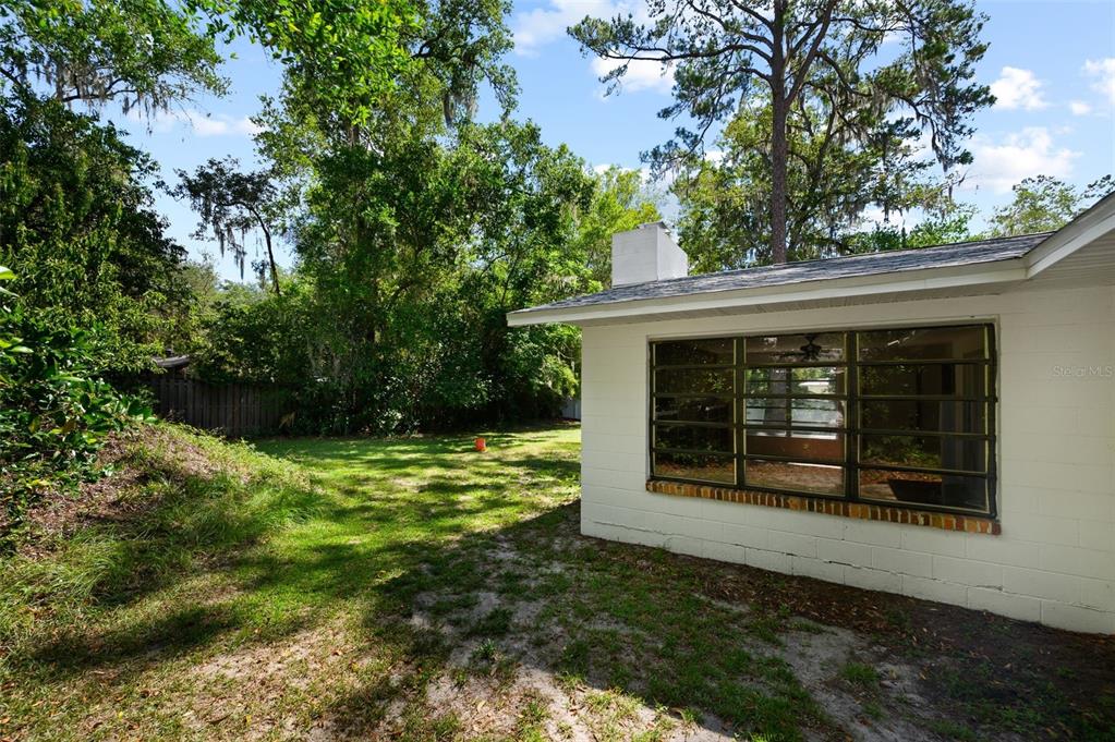 3716 Southwest 6th Place Gainesville, FL 32607 - Photo 40 of 40
