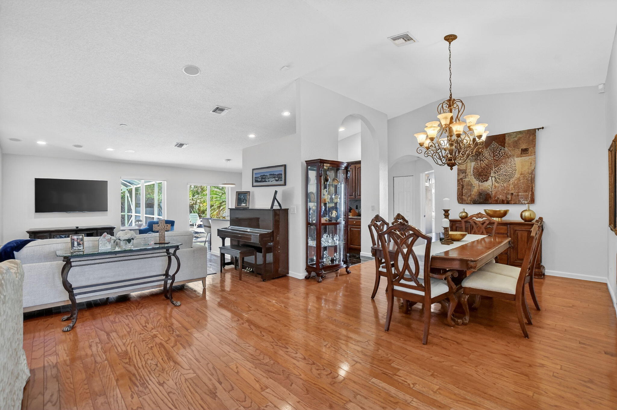 19815 Sedgefield Terrace Boca Raton, FL 33498 - Photo 9 of 59 9-web-or-mls-DSC_0611