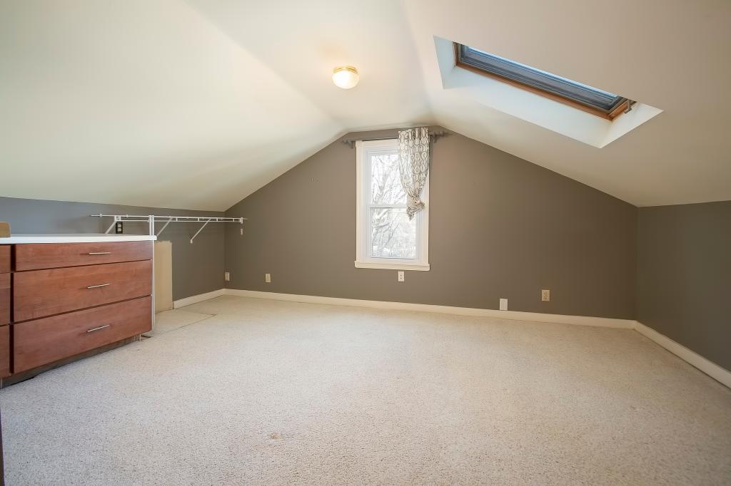 220 Bell Street Excelsior, MN 55331 - Photo 13 of 17 Gallery Image 13