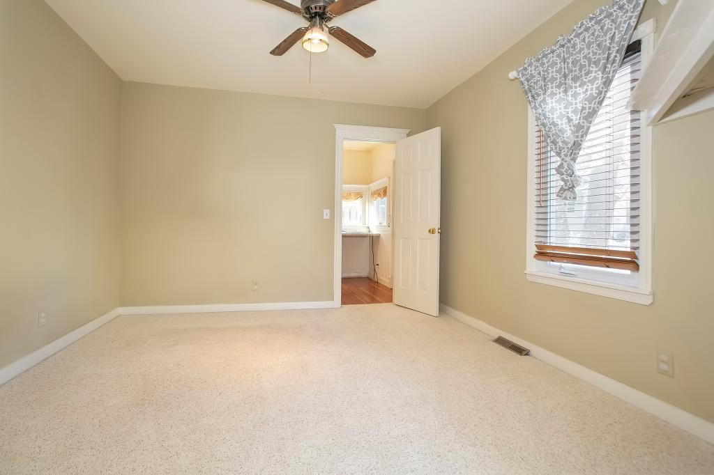 220 Bell Street Excelsior, MN 55331 - Photo 9 of 17 Gallery Image 9