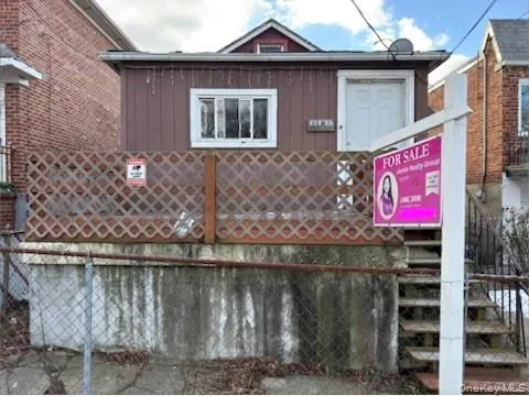 $578,000 | 124-12 7th Avenue | College Point