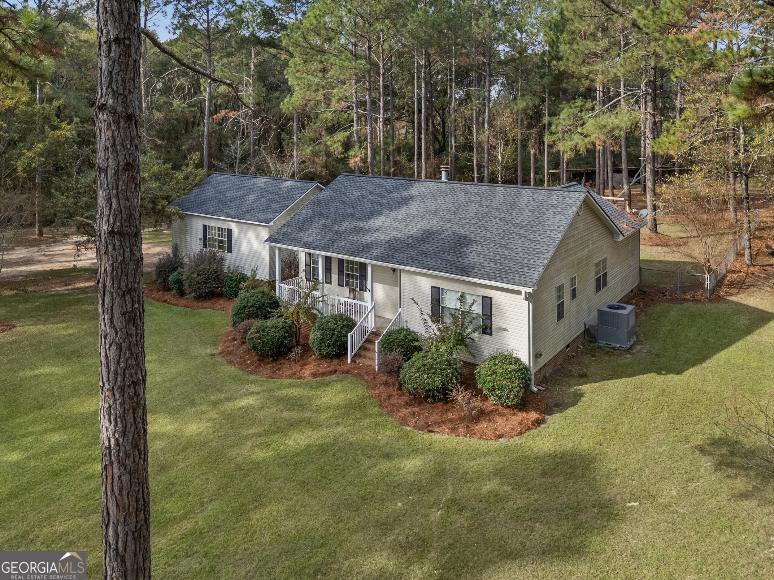 2537 Sumner Road Moultrie, GA 31768 - Photo 3 of 42