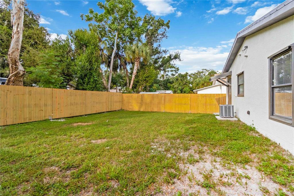 1368 21st Street Sarasota, FL 34234 - Photo 34 of 34 a view of outdoor space and yard