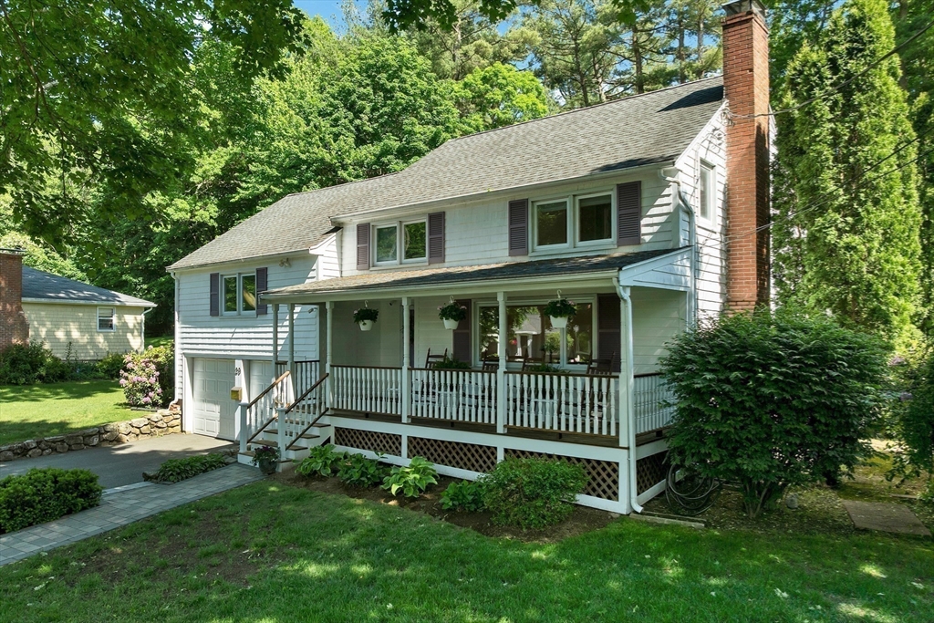 29 Trickett Road Lynnfield, MA 01940 - Photo 33 of 38