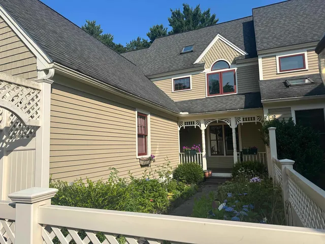 $6,000 | 579 Sagamore Avenue, Unit 14, Portsmouth, NH 03801