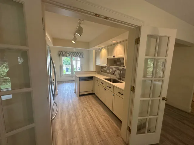 $6,000 | 579 Sagamore Avenue, Unit 14, Portsmouth, NH 03801