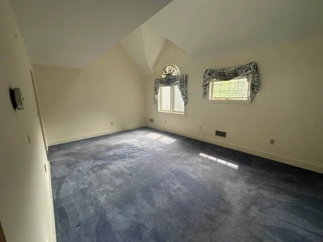 $6,000 | 579 Sagamore Avenue, Unit 14, Portsmouth, NH 03801