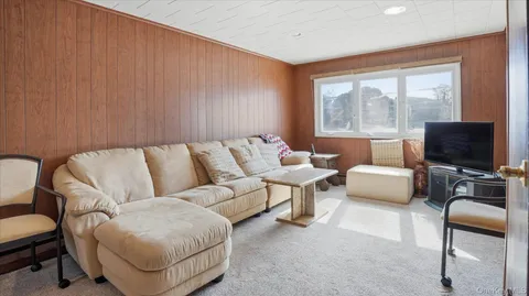 $849,999 | 2432 Aron Drive North, Seaford, NY 11783