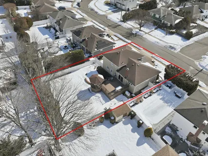 $849,999 | 2432 Aron Drive North, Seaford, NY 11783