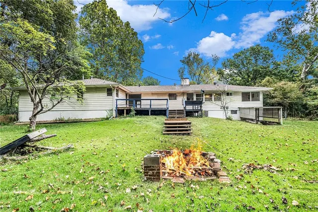 $380,000 | 4914 North Central Street, Gladstone, MO 64118