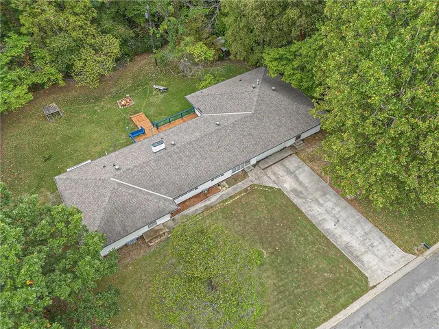 $380,000 | 4914 North Central Street, Gladstone, MO 64118