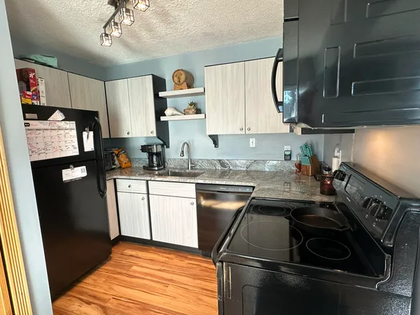 $410,000 | 18 Ocean Street, Unit 53, South Portland, ME 04106