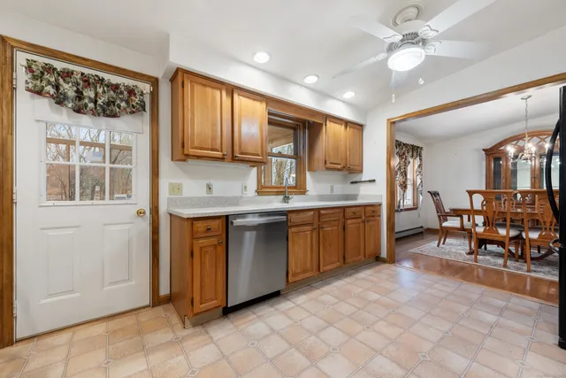 $499,789 | 56 Great Hill Road, Seymour, CT 06483