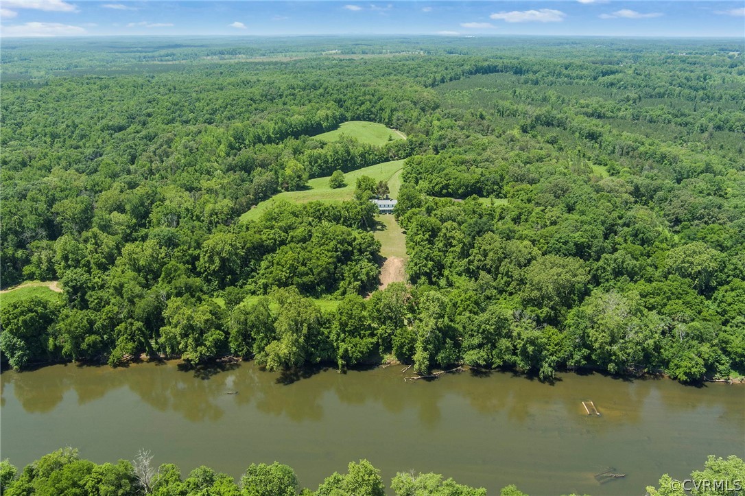72 Island Road Cartersville, VA 23027 - Photo 24 of 29 Looking south from James River to main house