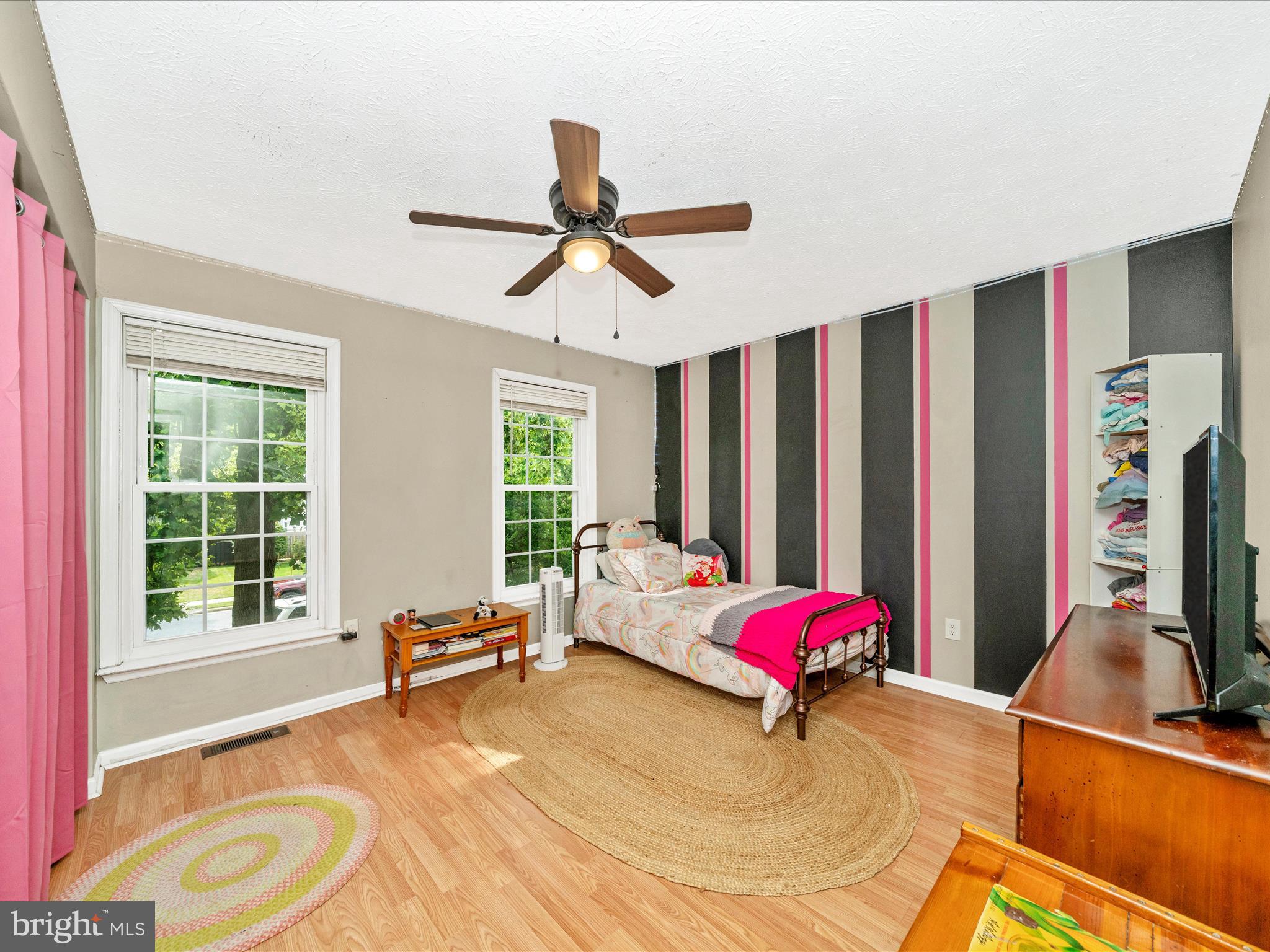 5004 Mallard Lane Frederick, MD 21703 - Photo 25 of 35 a living room with a flat screen tv and a window