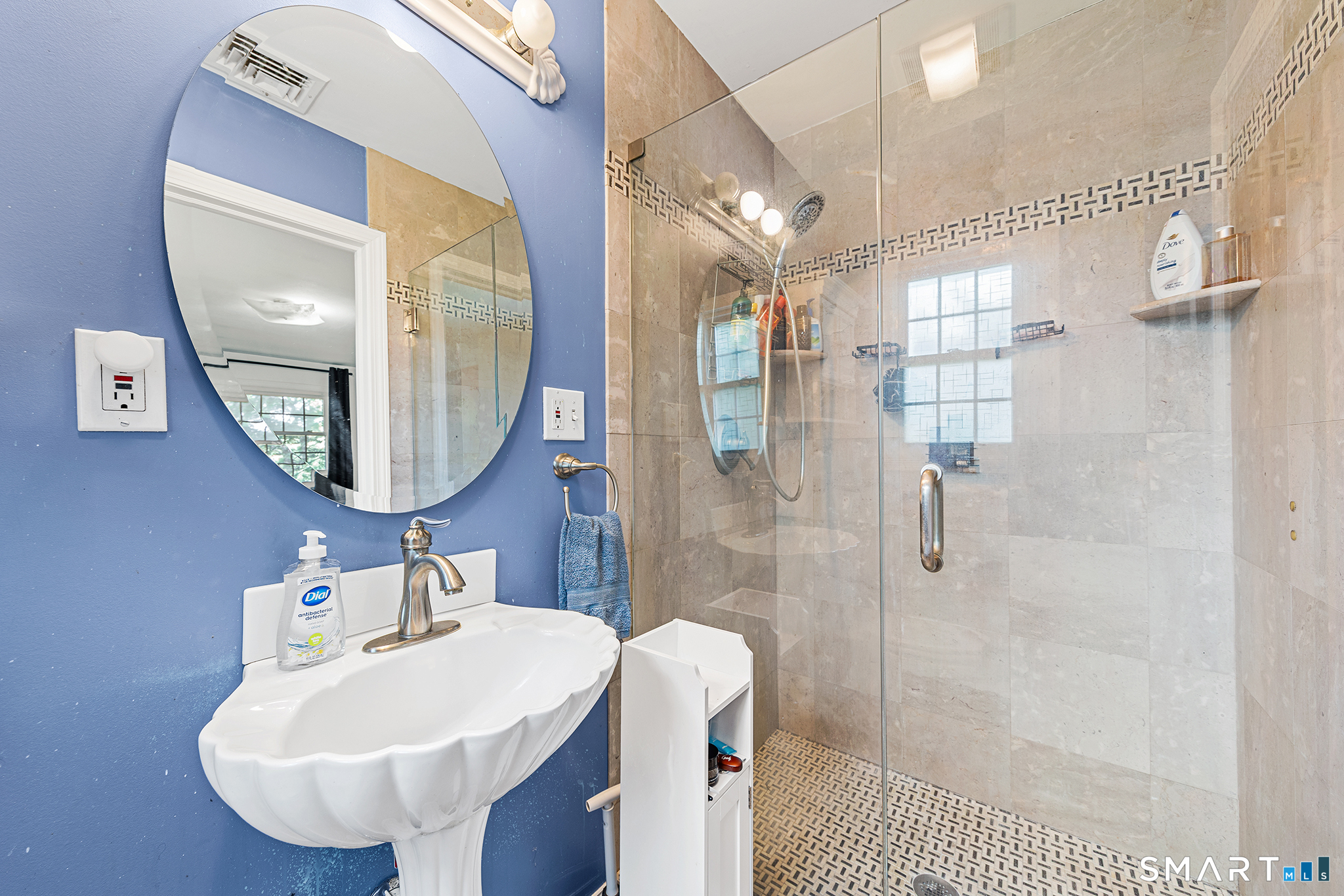 650 Racebrook Road Orange, CT 06477 - Photo 14 of 25