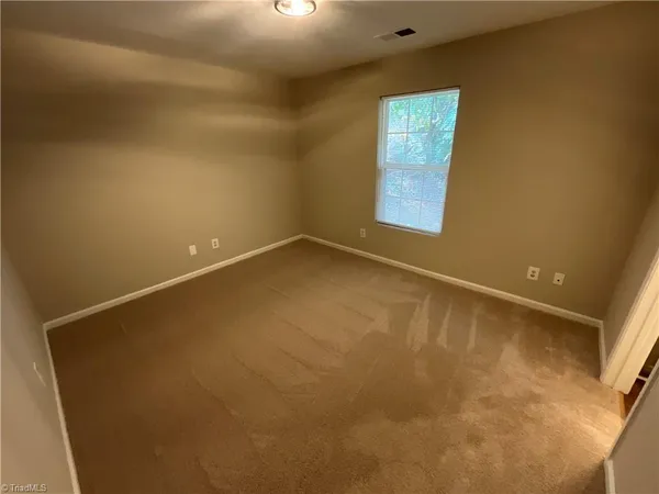 $1,495 | 1019 Manor Drive, High Point, NC 27260