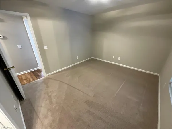 $1,495 | 1019 Manor Drive, High Point, NC 27260