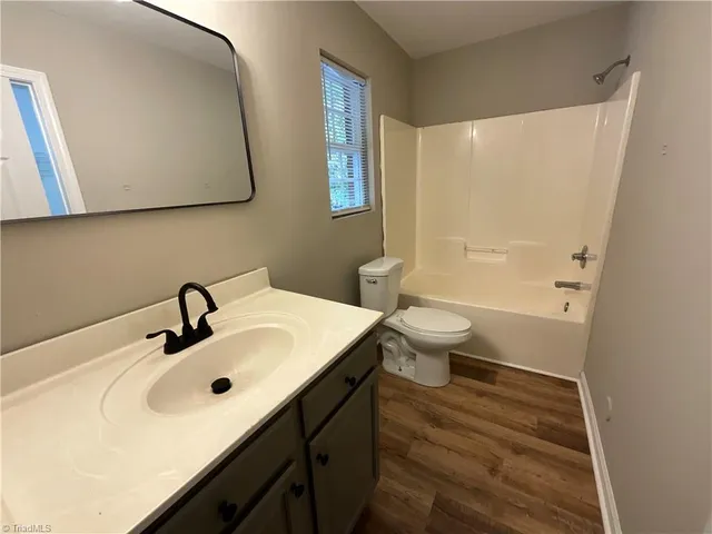 $1,550 | 1019 Manor Drive, High Point, NC 27260