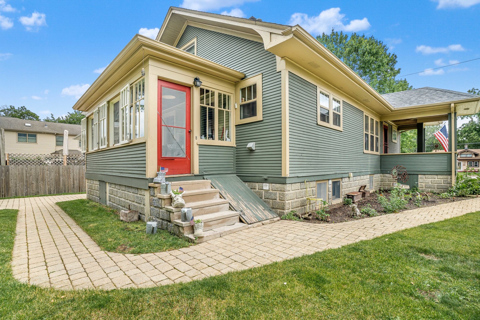 348 West Palatine Road Palatine, IL 60067 - Photo 31 of 40