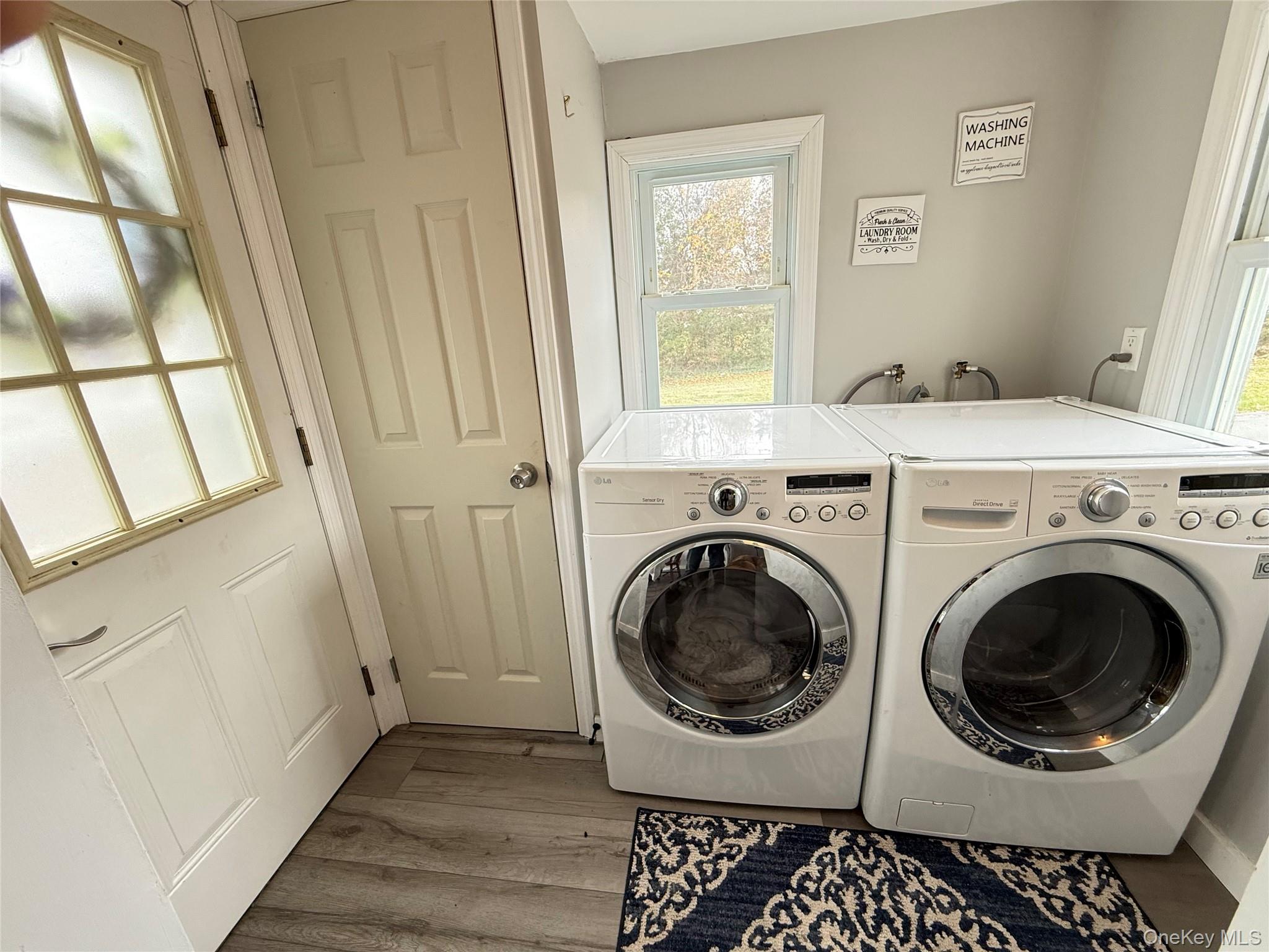 35750 Main Road Cutchogue, NY 11935 - Photo 3 of 11