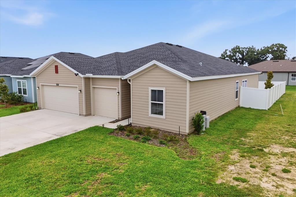4587 Southwest 83rd Loop Ocala, FL 34476 - Photo 4 of 52