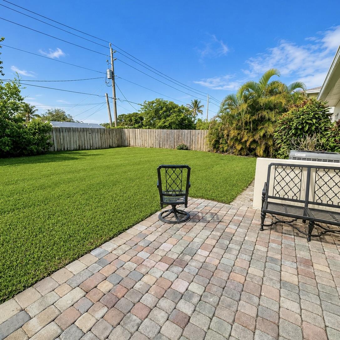 1023 Northwest Spruce Ridge Drive Stuart, FL 34994 - Photo 31 of 33 Backyard